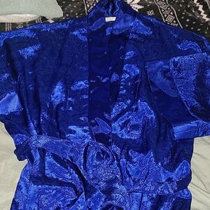Victoria's Secret MEDIUM Royal Blue Satin Robe & Matching Chemise/ Nightgown